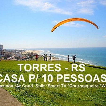 Vila Casa De 2 Quartos Com 2 Ares-Condicionados Em Torres-Rs - Na Mais Bela Praia Gaucha - Cozinha - Banheiro - Tv Smart 32 E Wi-Fi - Estacionamento - Anfitria Superhost No Bnb Exteriér fotografie